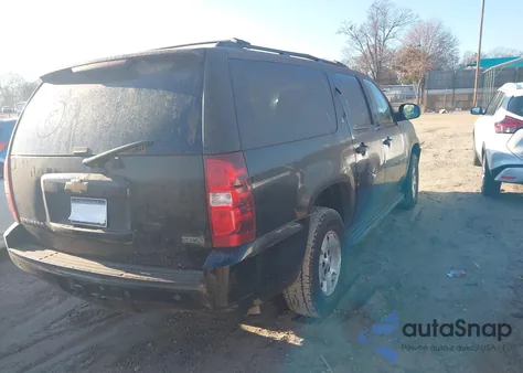 2012 Chevrolet Suburban 1500 Lt from USA, damaged, VIN 1GNSKJE79CR282970